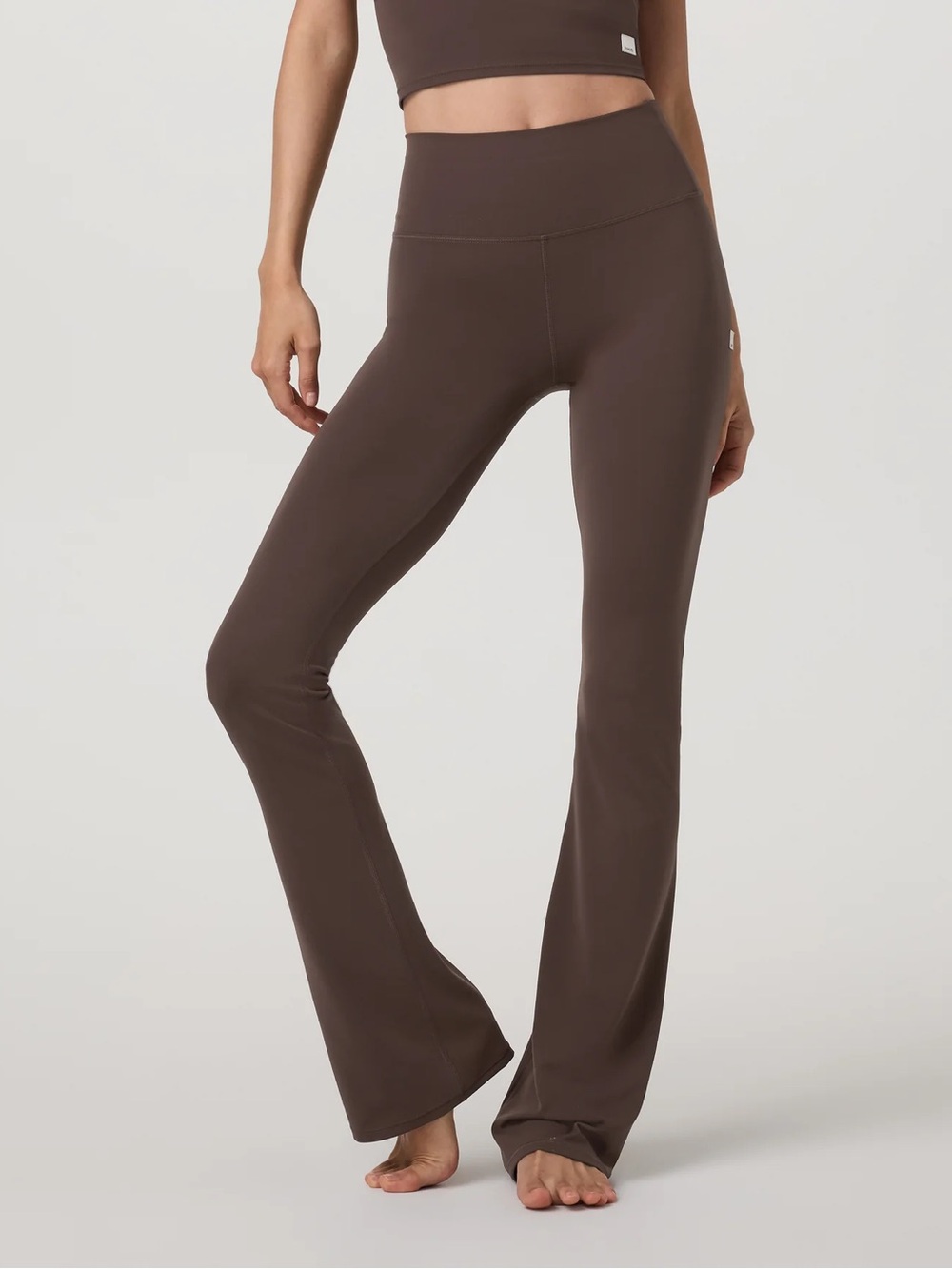 Vuori AllTheFeels™ Slim Flare - Short